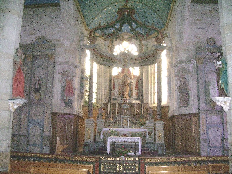 Le choeur de la Chapelle Notre Dame de Kergoat